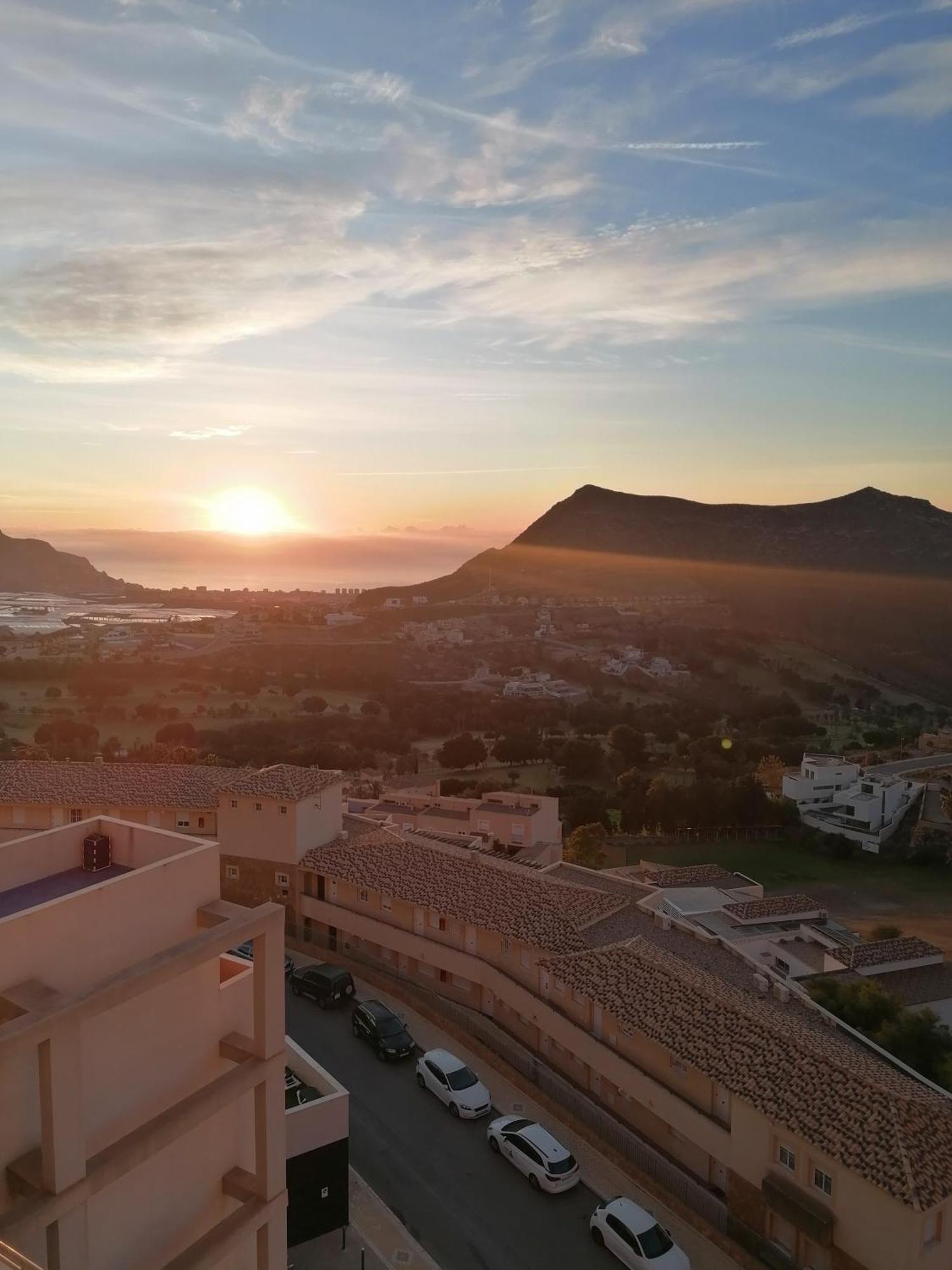 Sybarix Terrace, Mar, Golf, Wifi, Garaje, Relax * La Envia